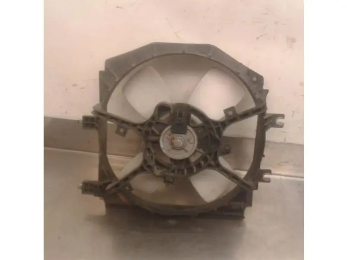 Cooling fans Mazda Premacy