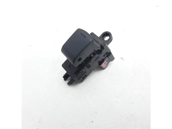 Electric window switch Nissan Qashqai