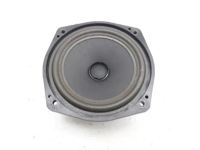 Speaker Nissan Micra