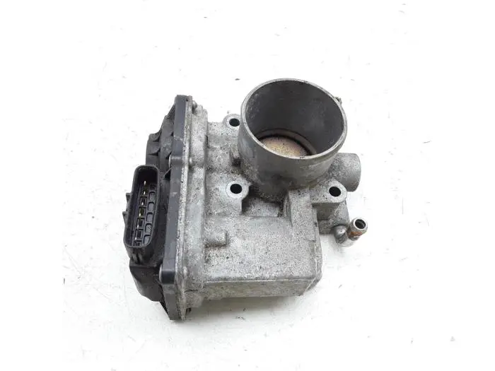 Throttle body Suzuki Splash