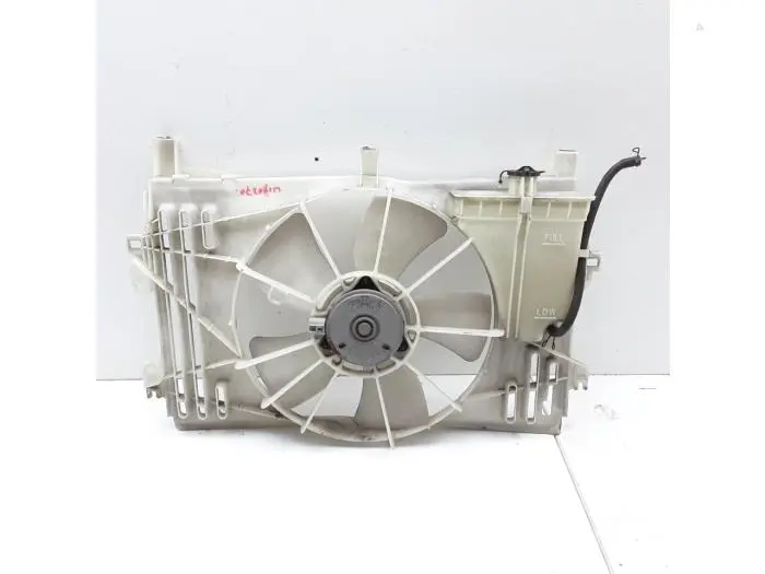 Cooling fans Toyota Corolla