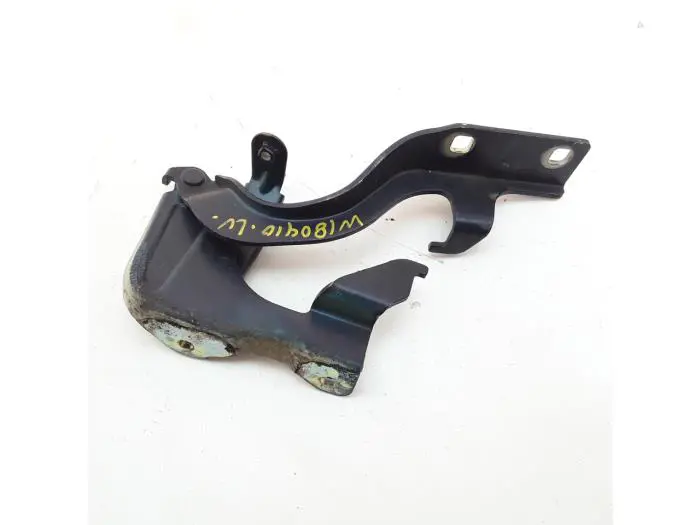 Bonnet Hinge Chevrolet Captiva