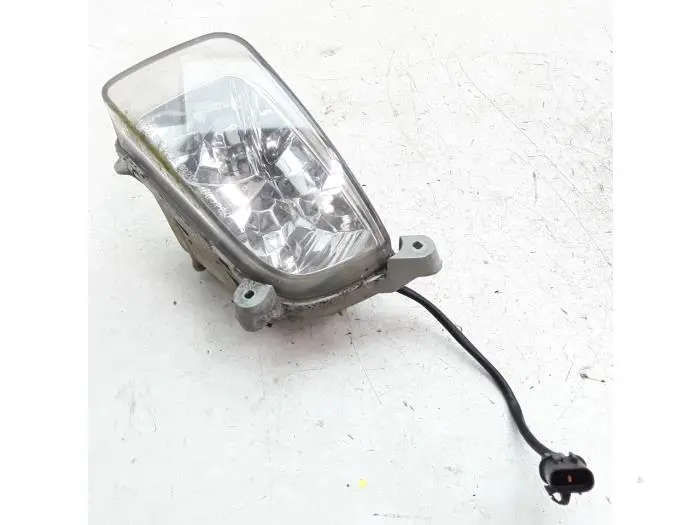 Fog light, front left Hyundai Matrix