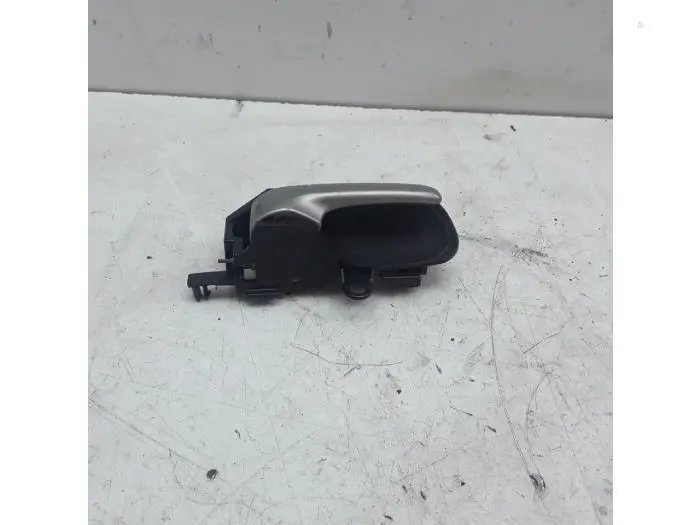 Front door handle 4-door, right Toyota Yaris