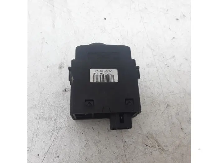 AIH headlight switch Nissan Qashqai+2