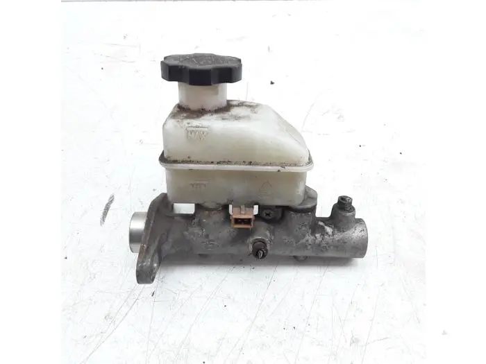 Master cylinder Hyundai Coupe