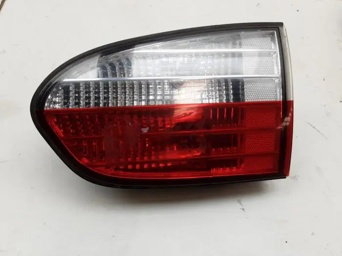 Taillight, right Hyundai H200