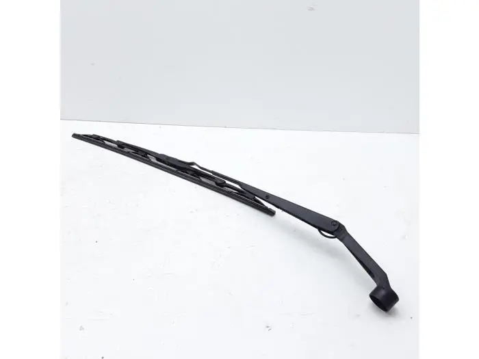 Front wiper arm Suzuki Baleno