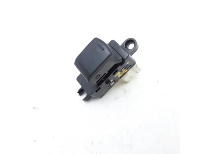 Electric window switch Nissan Micra