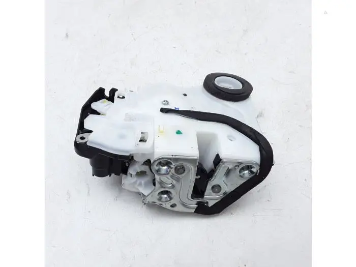 Front door lock mechanism 4-door, right Suzuki Baleno