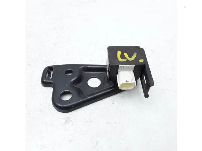 Airbag sensor Toyota MR II