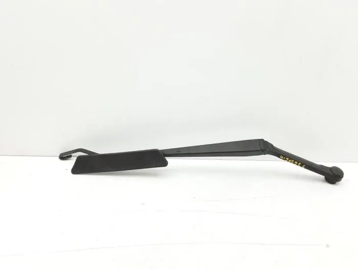 Front wiper arm Mazda 323F