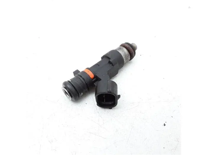 Injector (petrol injection) Nissan Micra