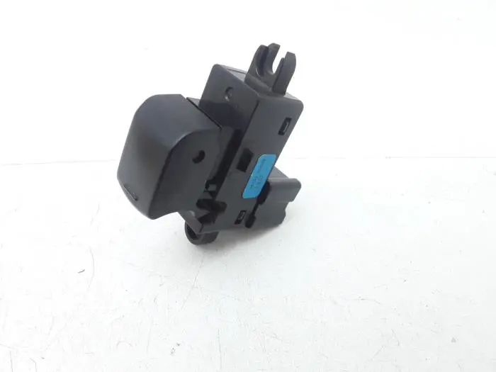 Electric window switch Nissan Note