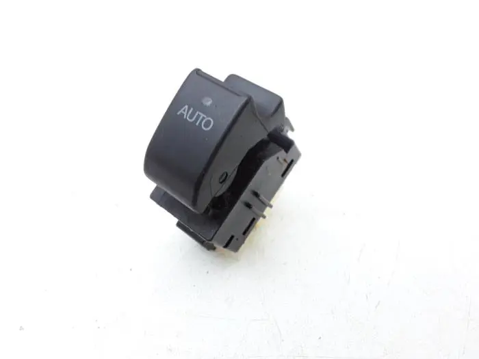 Electric window switch Toyota Avensis