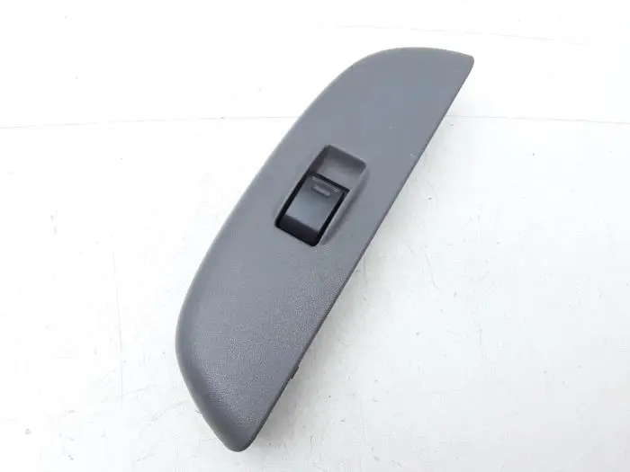 Electric window switch Toyota Yaris Verso