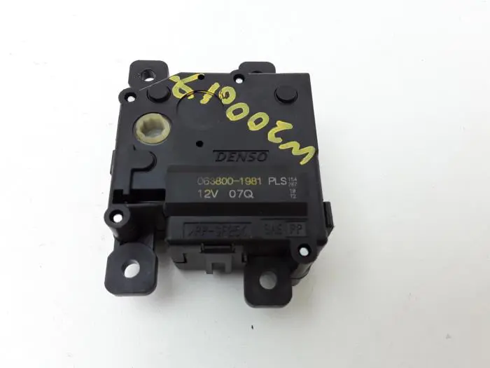 Heater valve motor Lexus IS 300