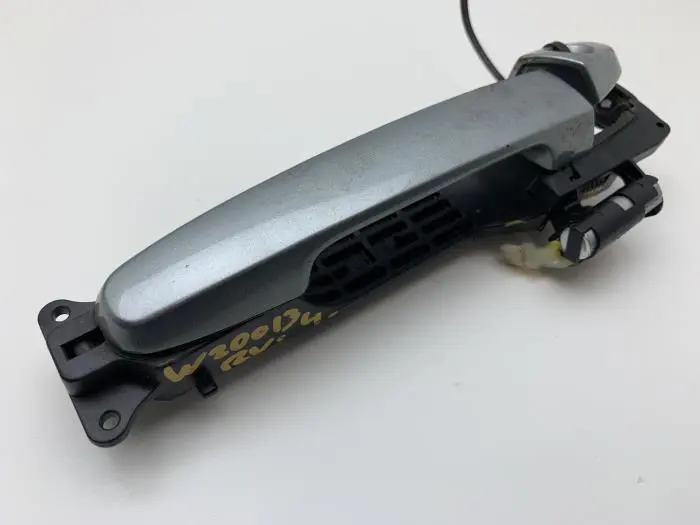 Front door handle 4-door, right Toyota Yaris