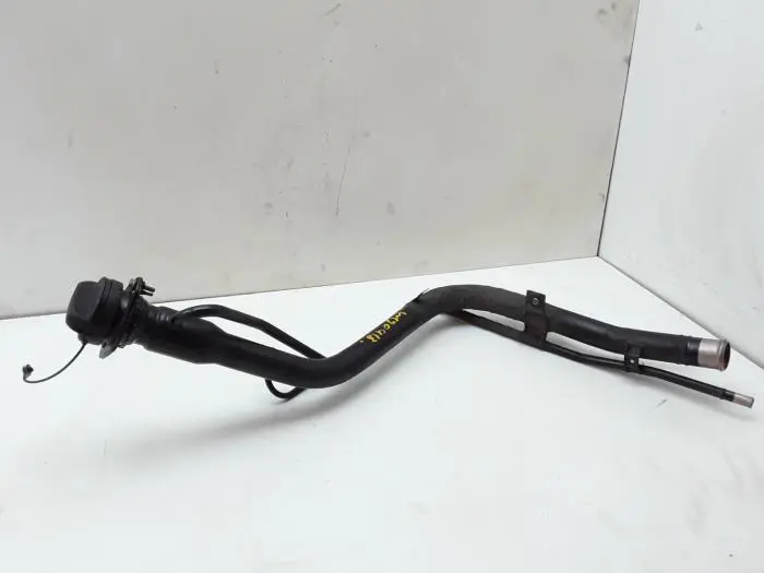 Fuel tank filler pipe Suzuki Baleno