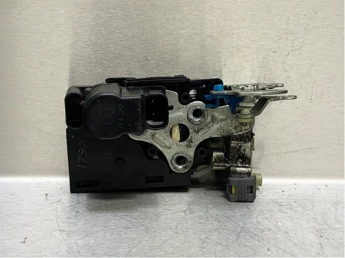 Front door lock mechanism 4-door, right Chevrolet Spark