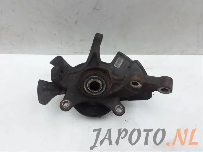 Front wheel hub Kia Venga