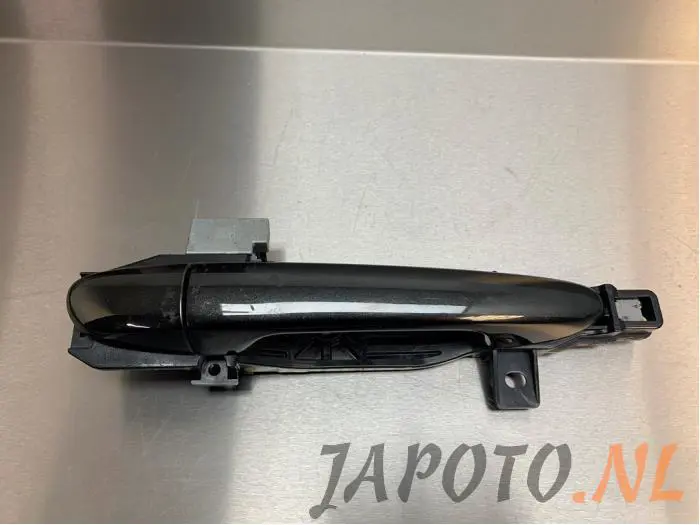 Rear door handle 4-door, right Mazda 6.