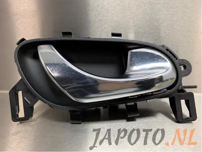 Front door handle 4-door, right Nissan Qashqai+2