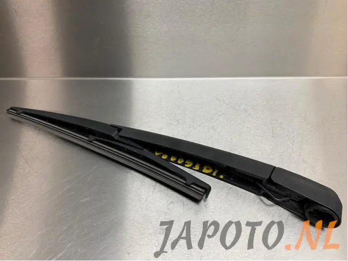 Rear wiper arm Kia Rio