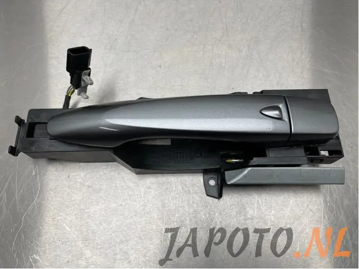 Front door handle 4-door, right Nissan Qashqai+2