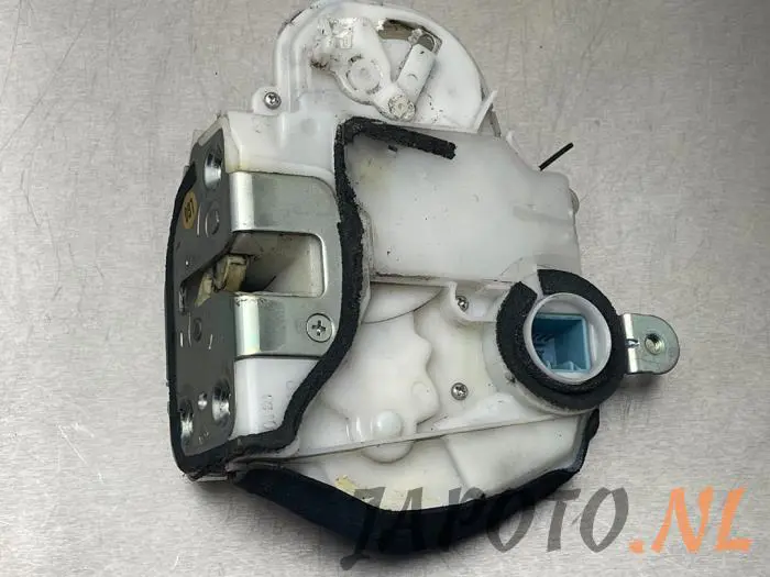 Rear door mechanism 4-door, right Honda Accord