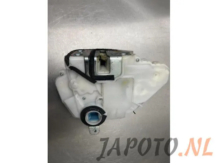 Front door lock mechanism 4-door, right Honda Accord