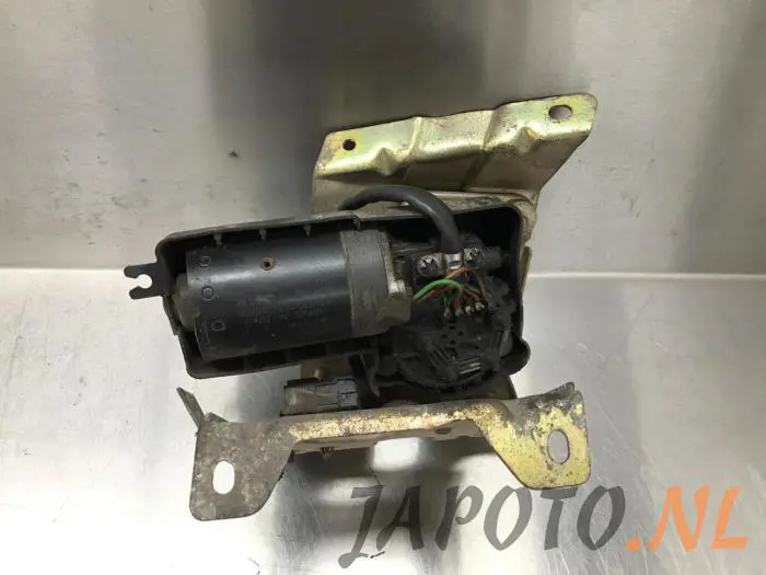 Front wiper motor Nissan Vanette