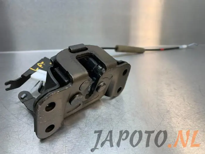 Rear door lock mechanism 4-door, left Mazda RX-8