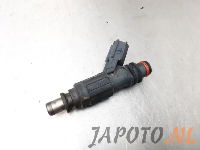 Injector (petrol injection) Toyota Corolla