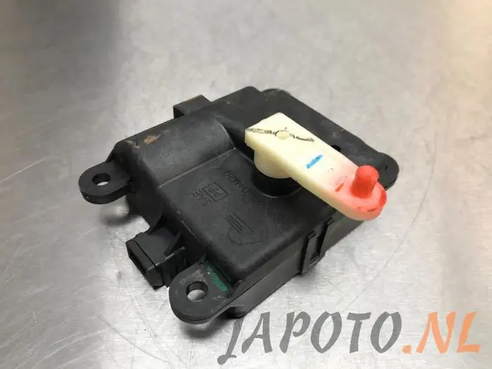 Heater valve motor Nissan Qashqai+2