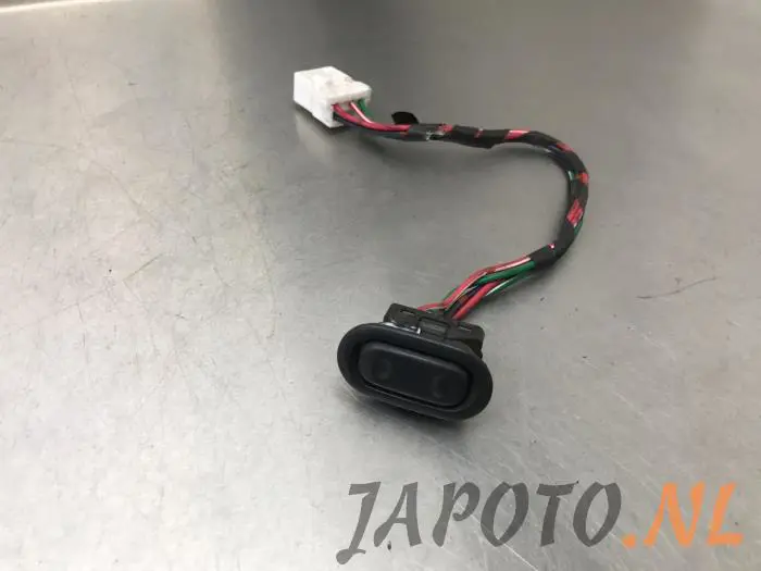 Electric window switch Mazda 626