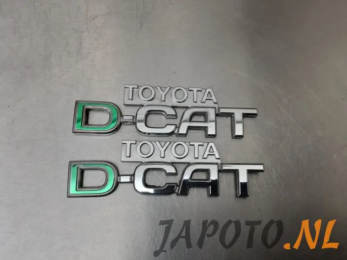 Emblem Toyota Rav-4