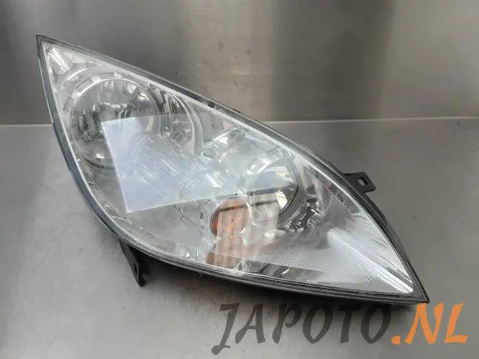 Headlight, right Mitsubishi Colt