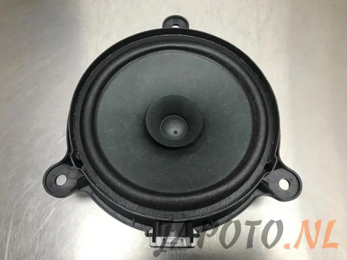 Speaker Mazda CX-5