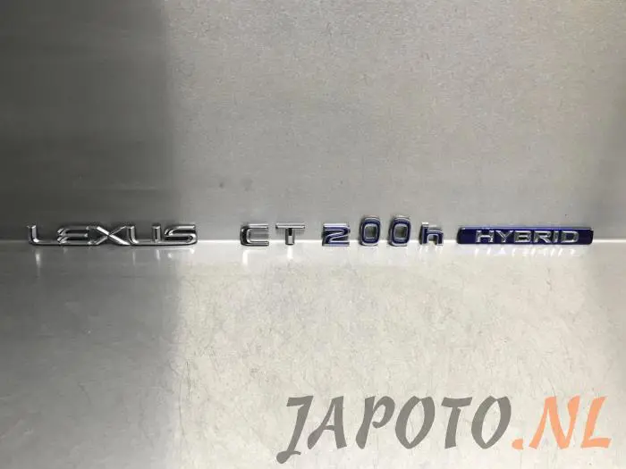 Emblem Lexus CT 200h