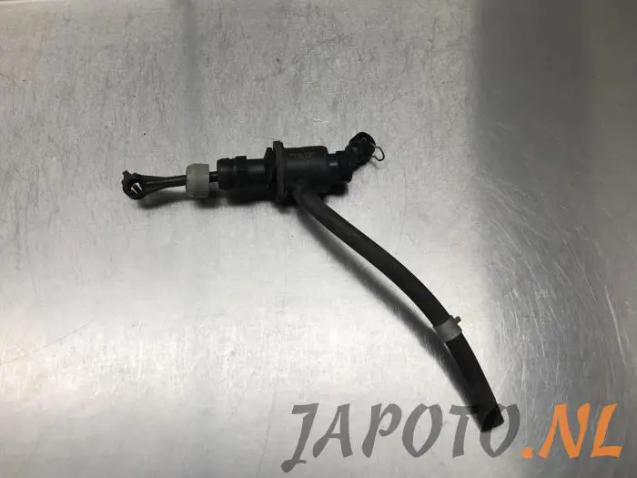 Clutch master cylinder Nissan Note