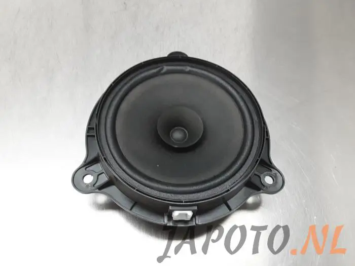 Speaker Nissan Note