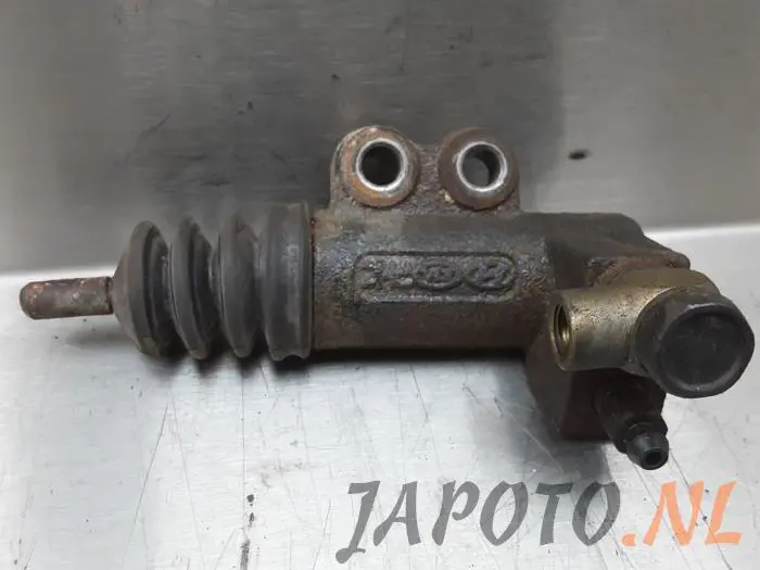 Clutch slave cylinder Kia Sportage