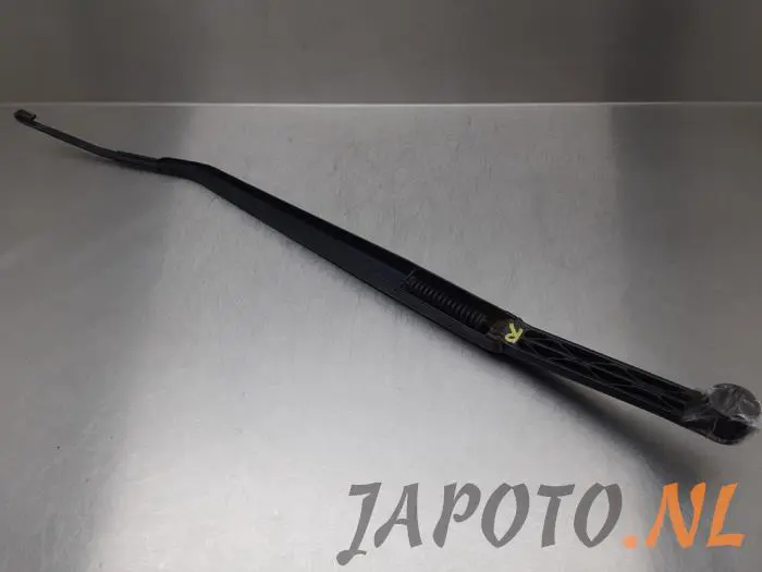 Front wiper arm Toyota Previa