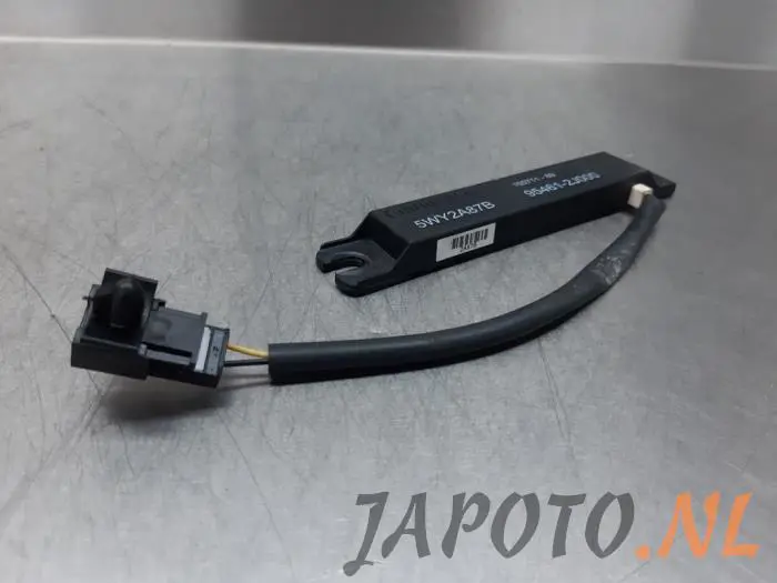 Keyless entry antenna Kia Rio