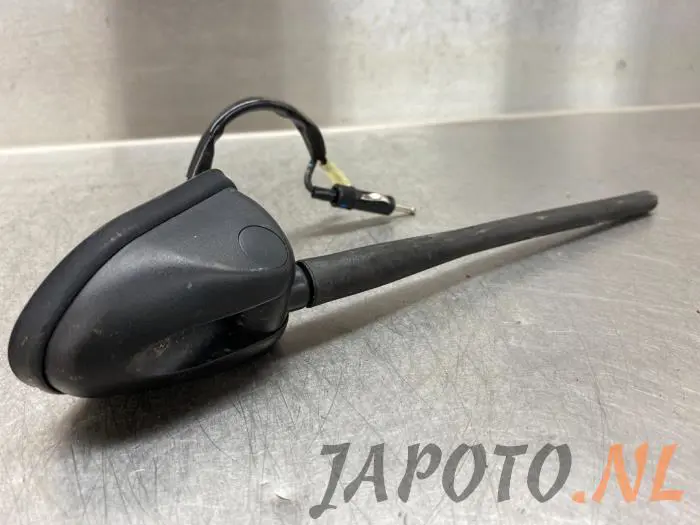 Antenna Isuzu D-MAX