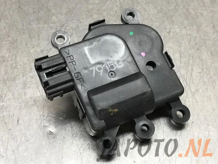 Heater valve motor Mazda 6.