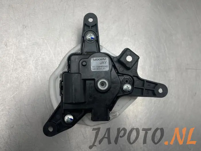 Heater valve motor Kia Sportage