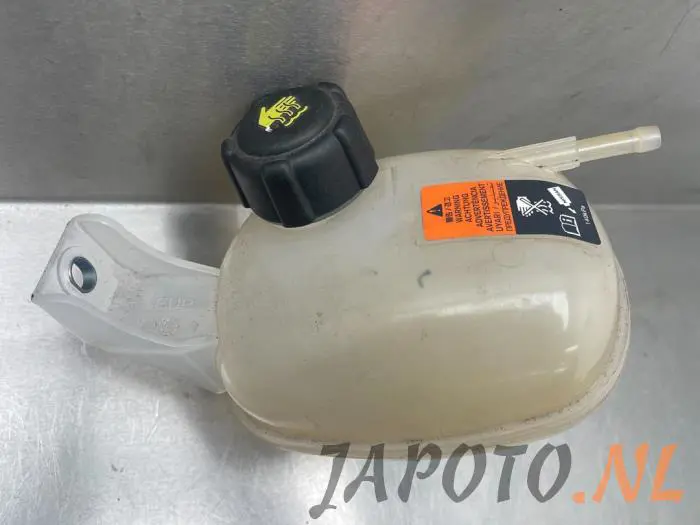 Expansion vessel Nissan Micra