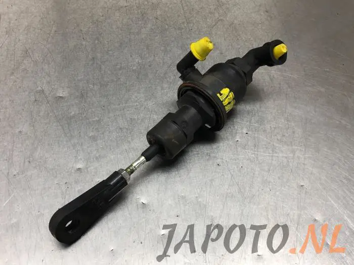 Clutch master cylinder Kia Sportage